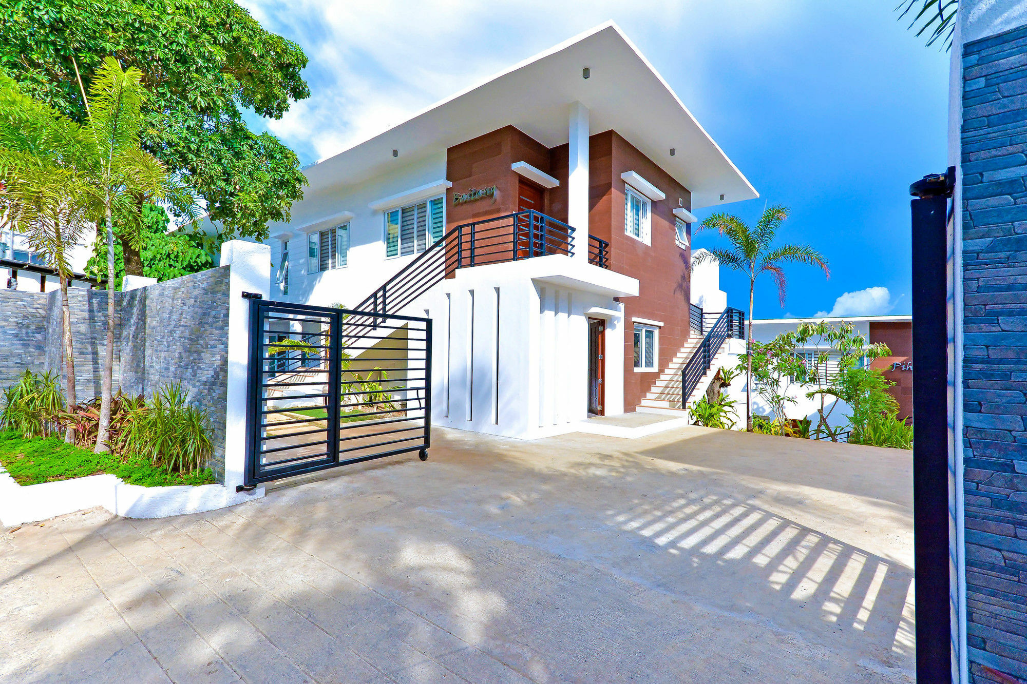 One Hagdan Villa